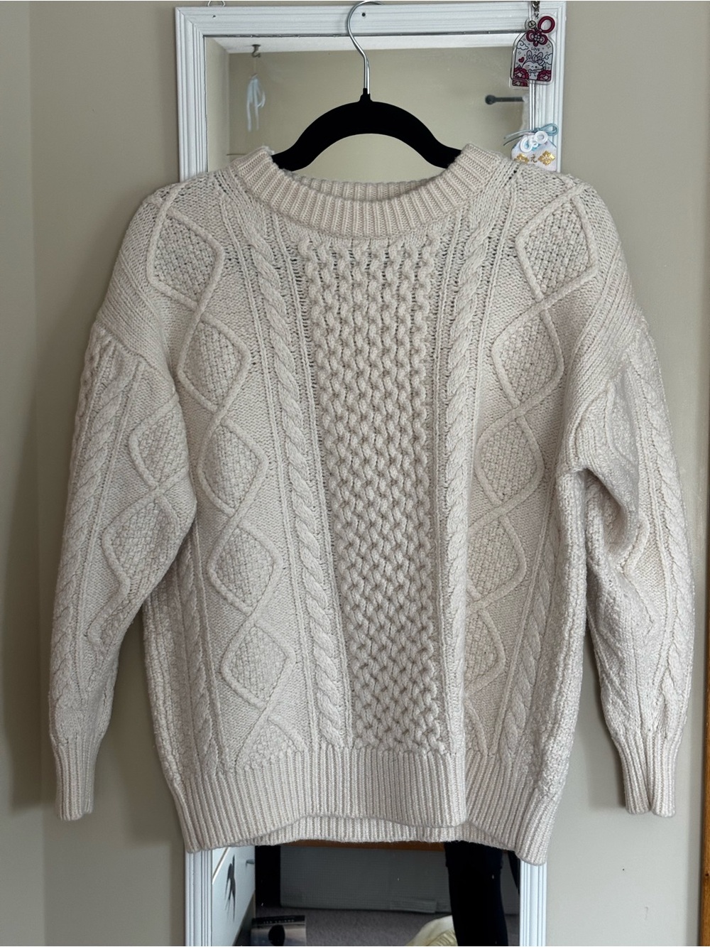 Wilfred Cream Cable-Front Crewneck Sweater